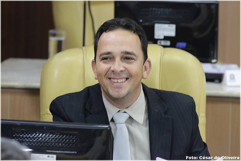 Meireles destaca investimentos feitos pela Prefeitura na área da saúde