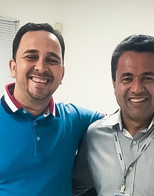 Fachadas de identificação de lojas serão desobrigadas