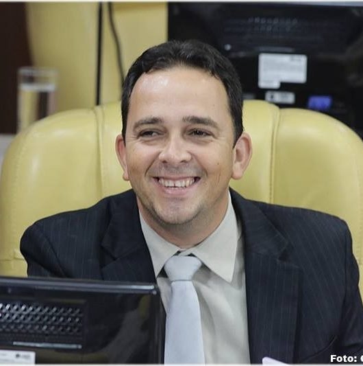 Vereador comemora isenção de cobrança de taxa de fachadas