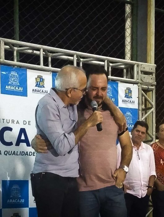 “Fábio Meireles nunca me pediu nada pra ele, mas para a sua comunidade”, atesta prefeito”.