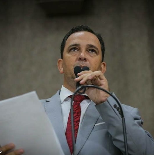 AIDS: Fábio destaca redução de mortes, mas chama a atenção para o registro de novos casos