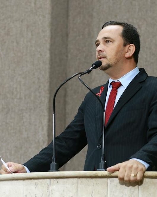 Fábio faz apelo para que pais que exploram filhos sejam chamados à responsabilidade