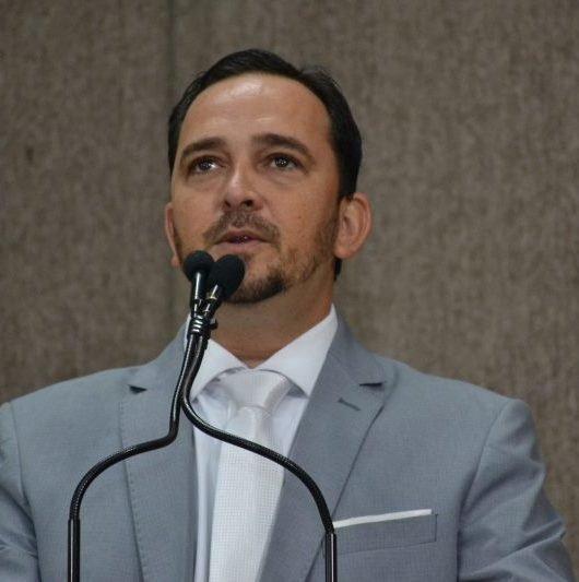 Fábio Meireles irá reapresentar projeto para diminuir recesso de vereadores